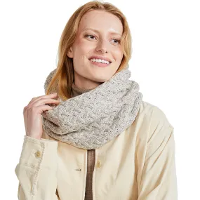 Infinity Cable Scarf: Oat