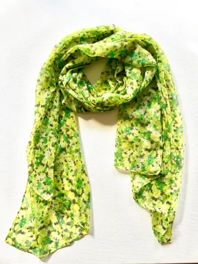 🌿 Floral Scarf - Shades of Green