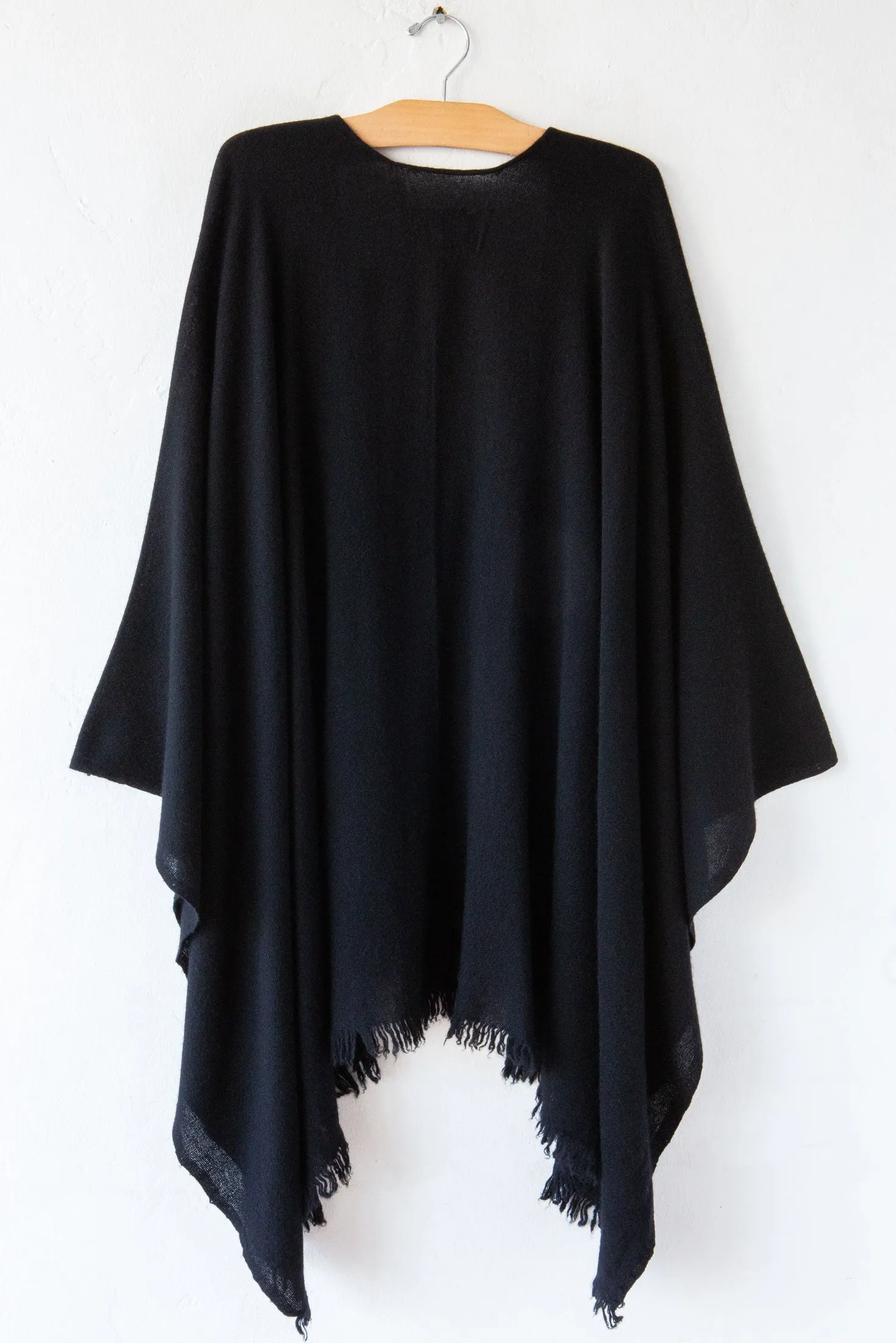 810 Poncho