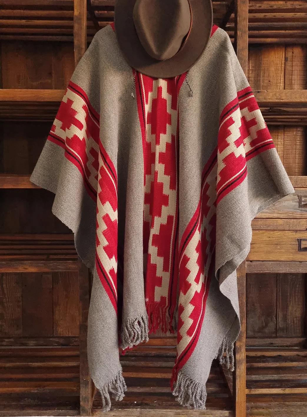 Aguada lamb Poncho