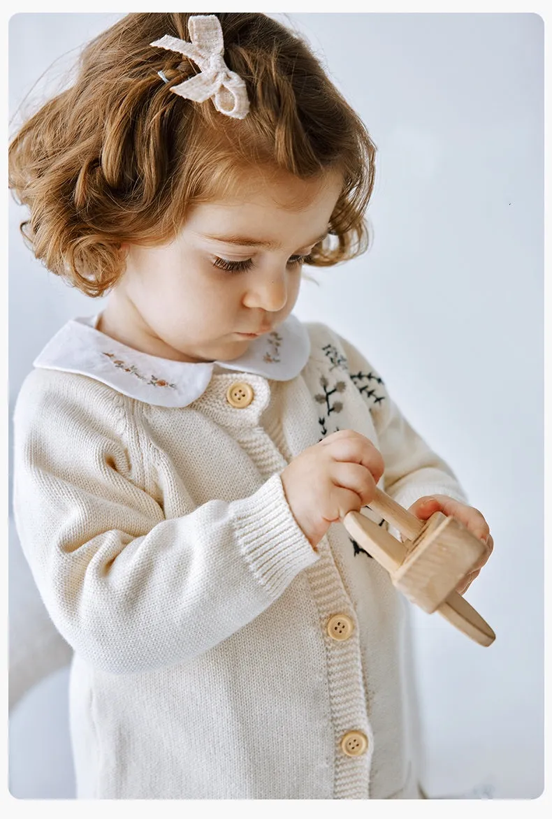 Children's Beige Wreath Sweater