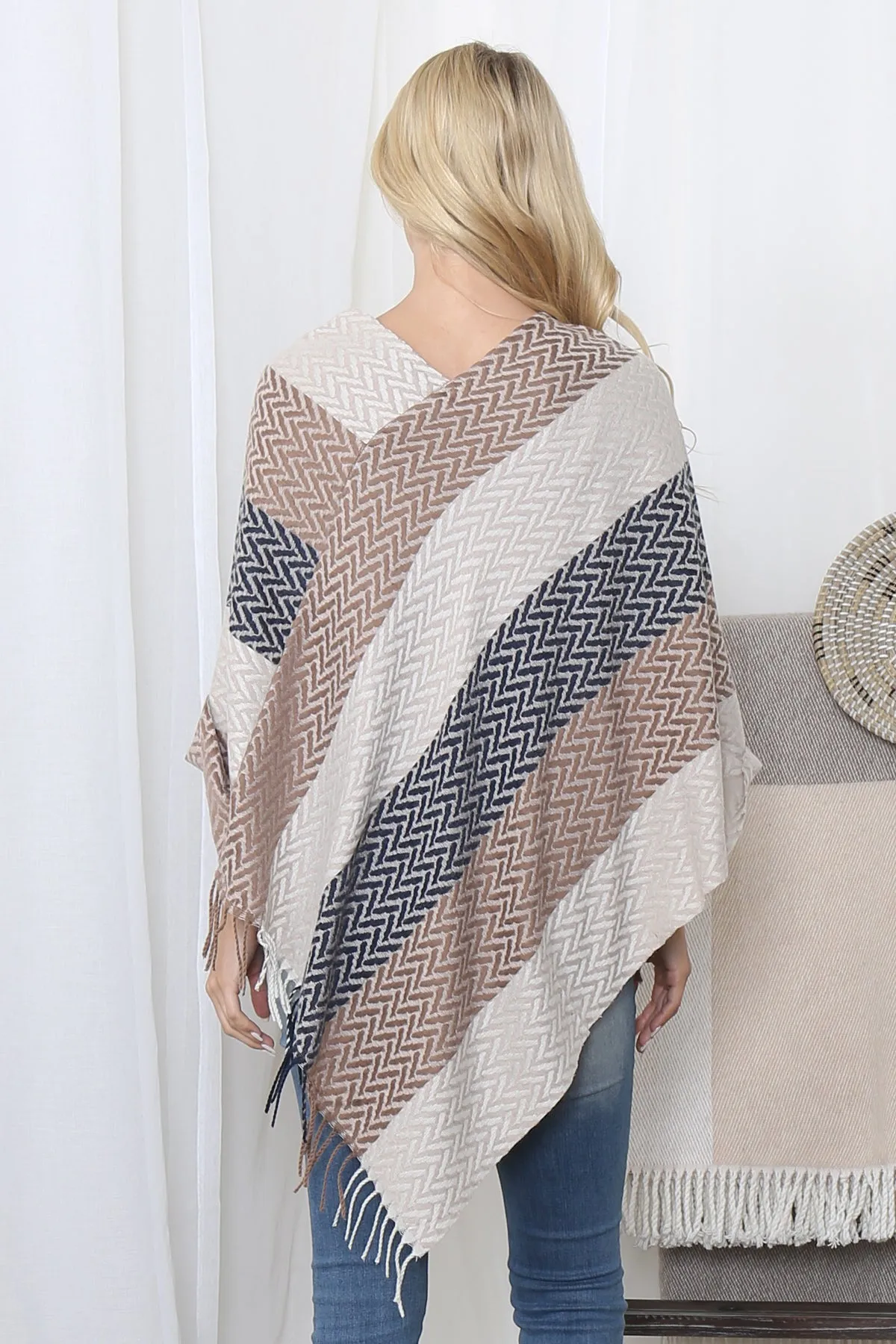 COLOR FADED STRIPES PONCHO