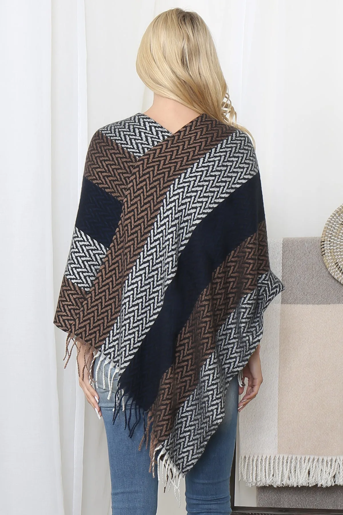 COLOR FADED STRIPES PONCHO