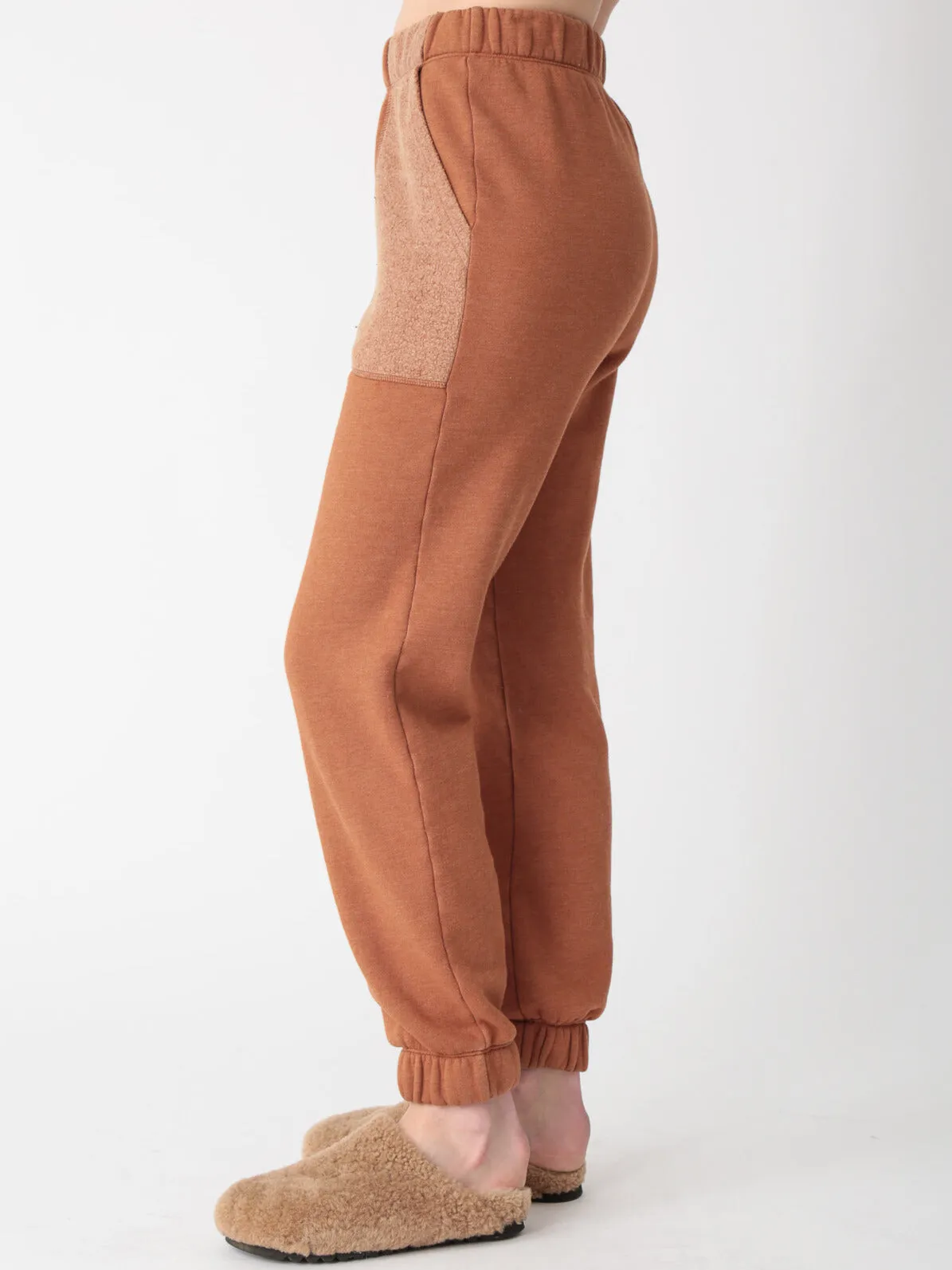 Hayden Sherpa Sweatpant - Amber