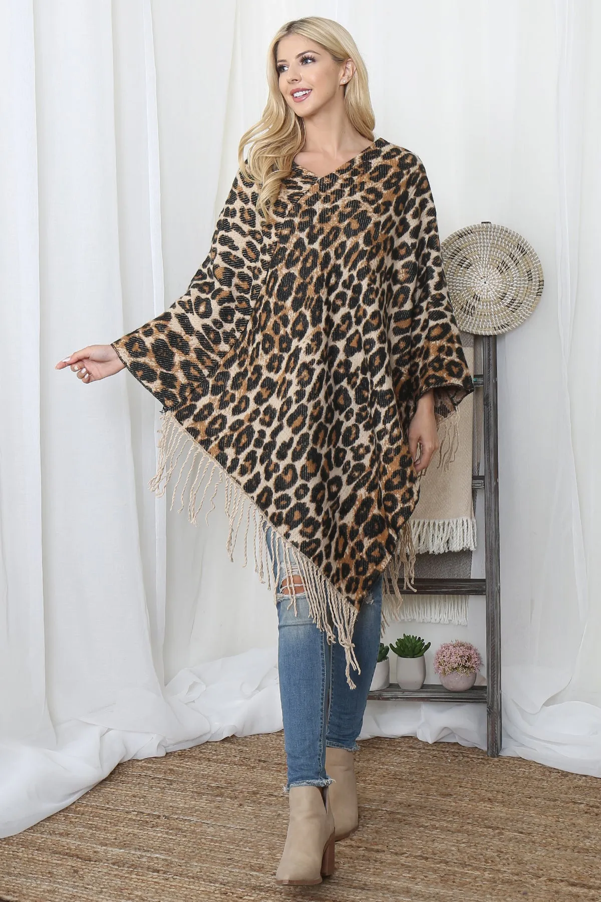 LEOPARD PRINT TASSEL PONCHO-BROWN