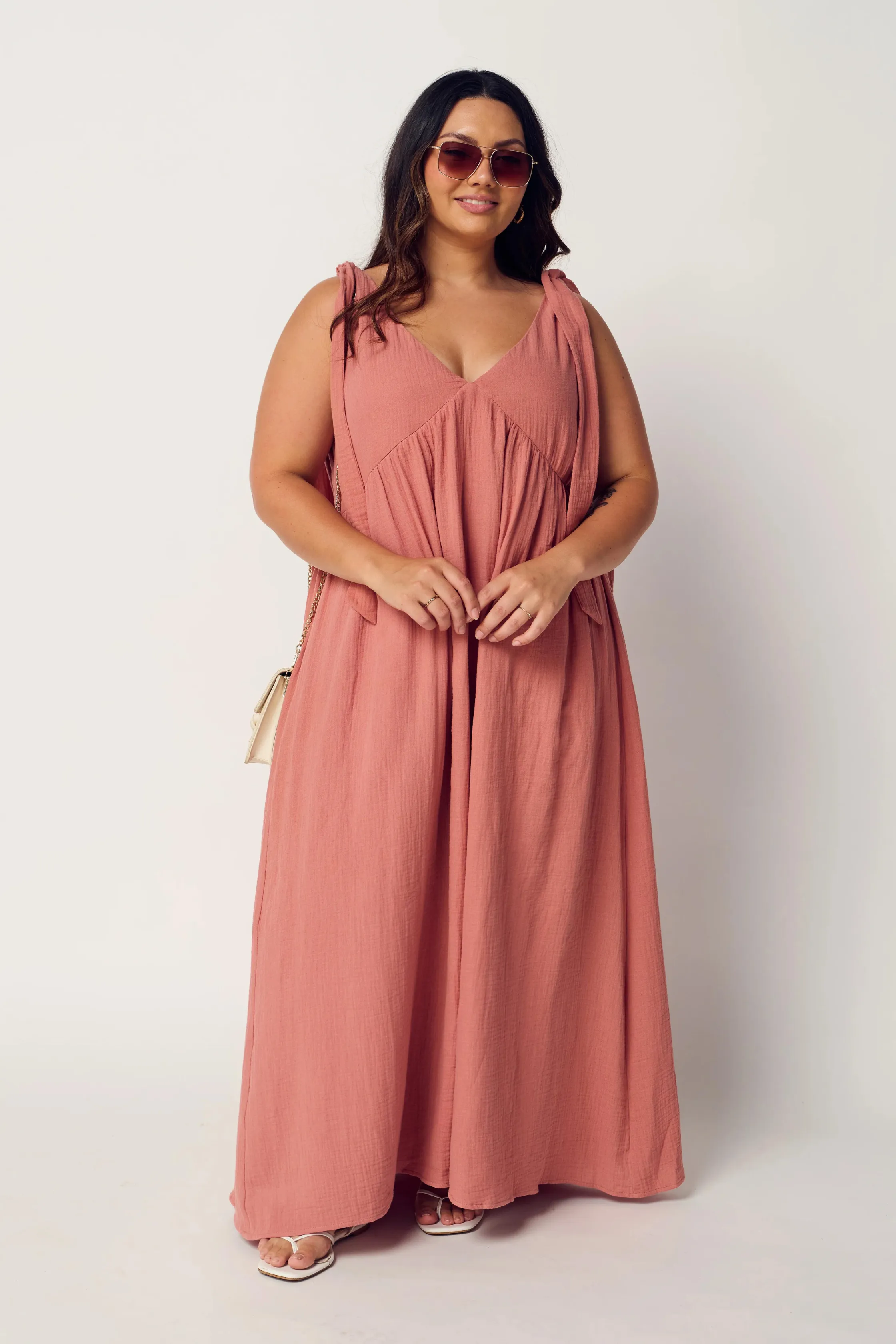 MALLORCA SLEEVELESS BABYDOLL DRESS - Rose Clay