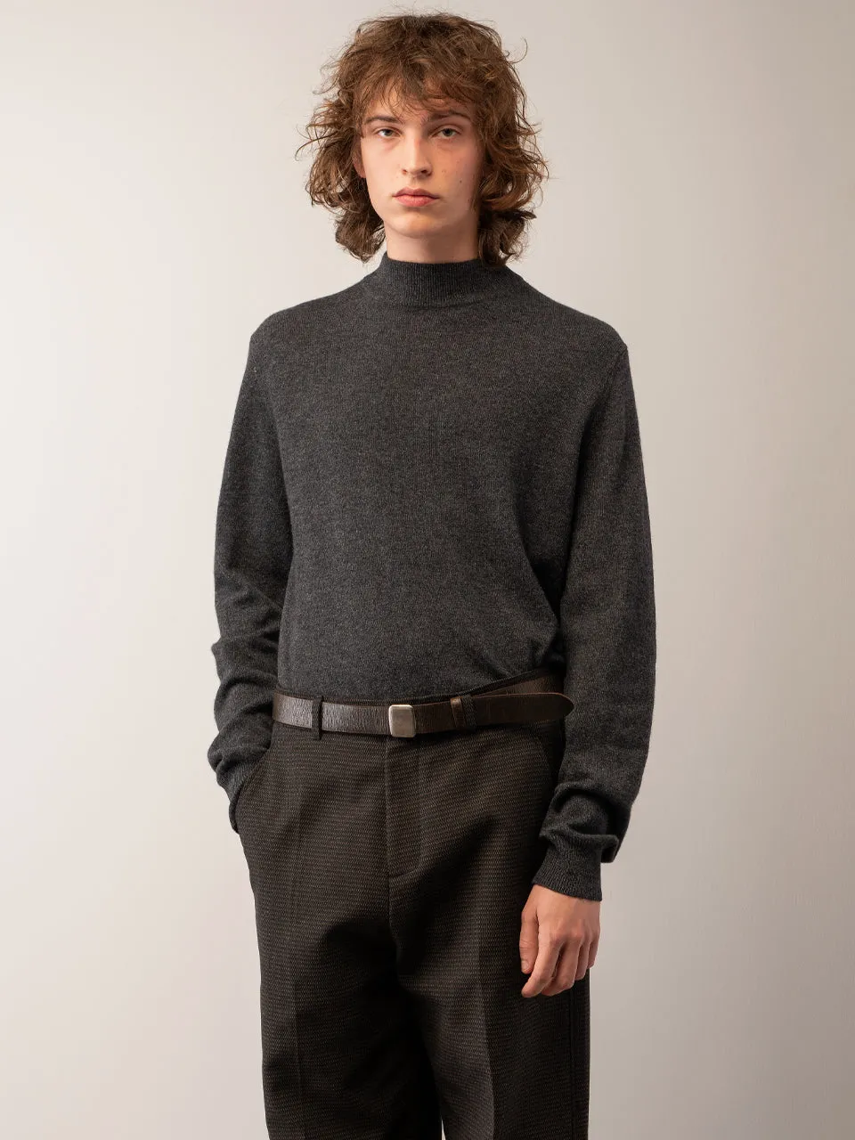 Men Mockneck Sweater_Graphite