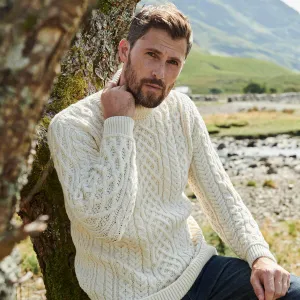 Men's Traditional Turtleneck Aran Sweater