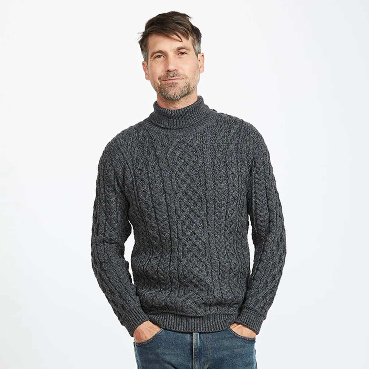 Men's Traditional Turtleneck Aran Sweater