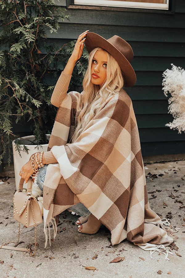 Midwest Dreaming Buffalo Check Poncho In Mocha