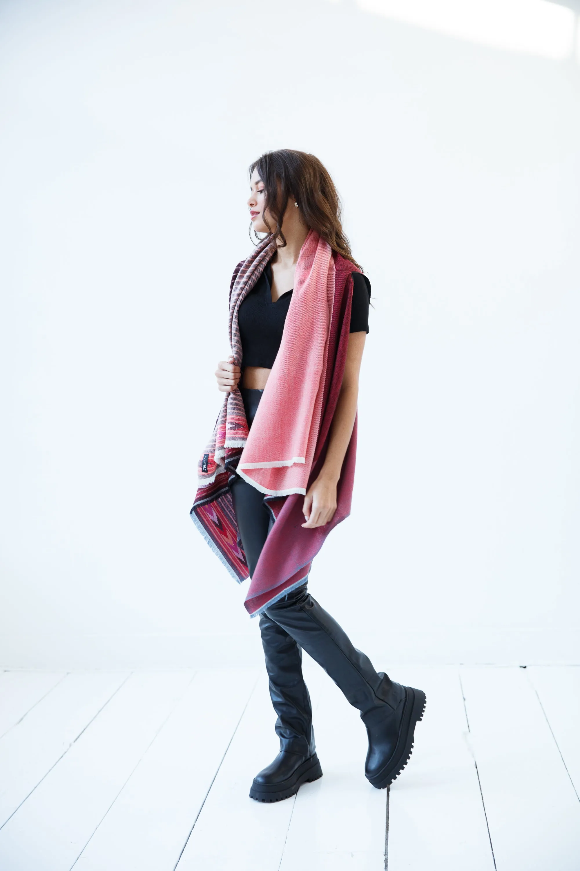 PETITE Light Wool Cape Fusion Red