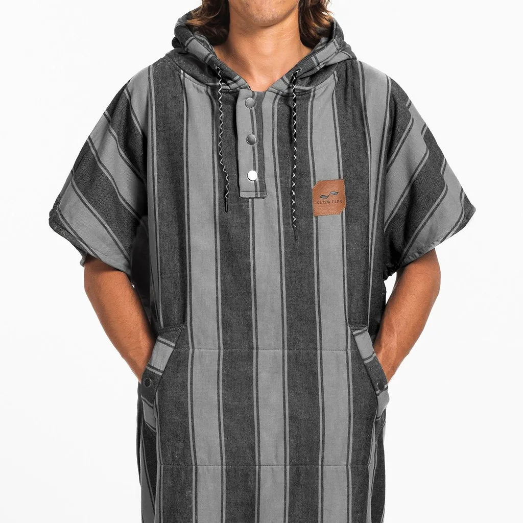 Slowtide McQueen Changing Poncho-Black-LG/XL