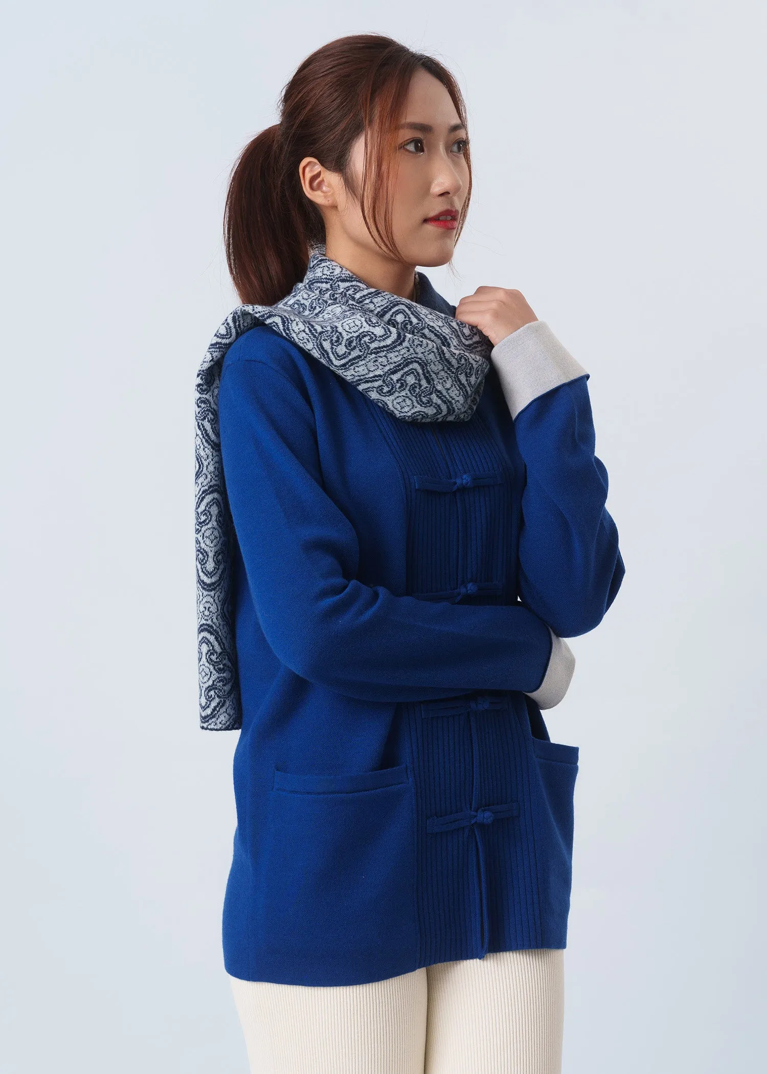 Unisex Oriental Pattern Scarf (Dark Blue)