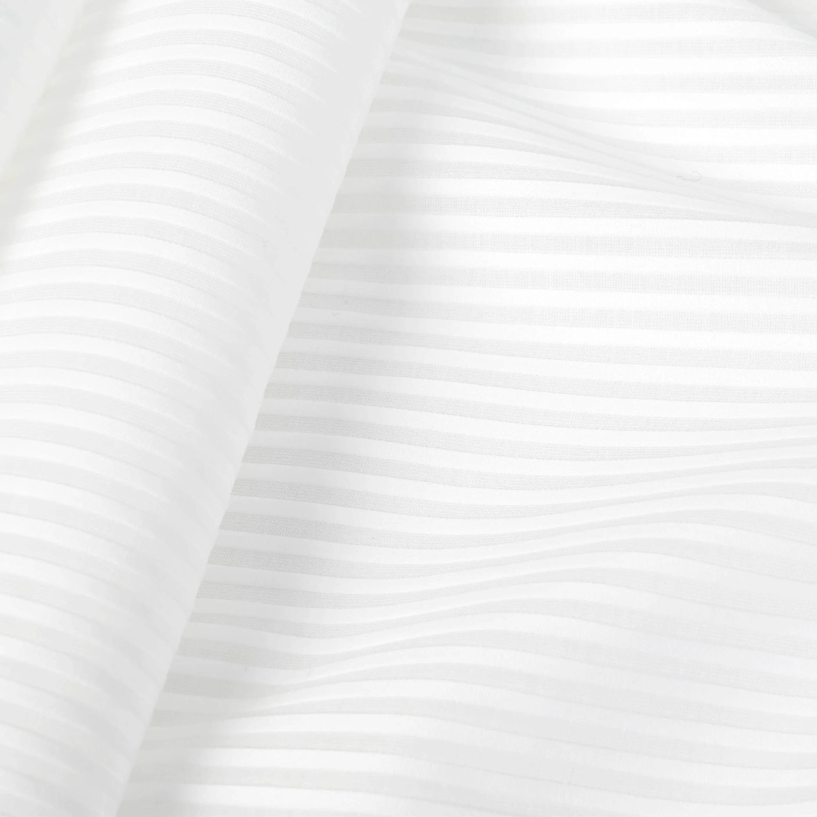 White Pleated Poplin Fabric 3720